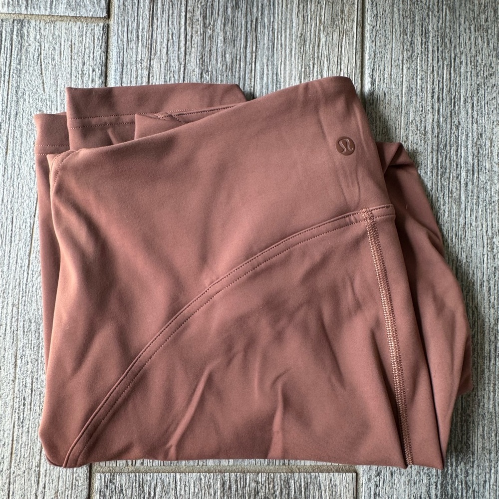 lululemon athletica Women’s leggings in Brown